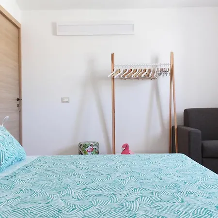 לינה וארוחת בוקר Acquachiara 3*